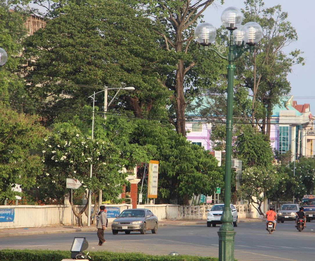 Pama Hotel Kampong Chhnang Екстериор снимка